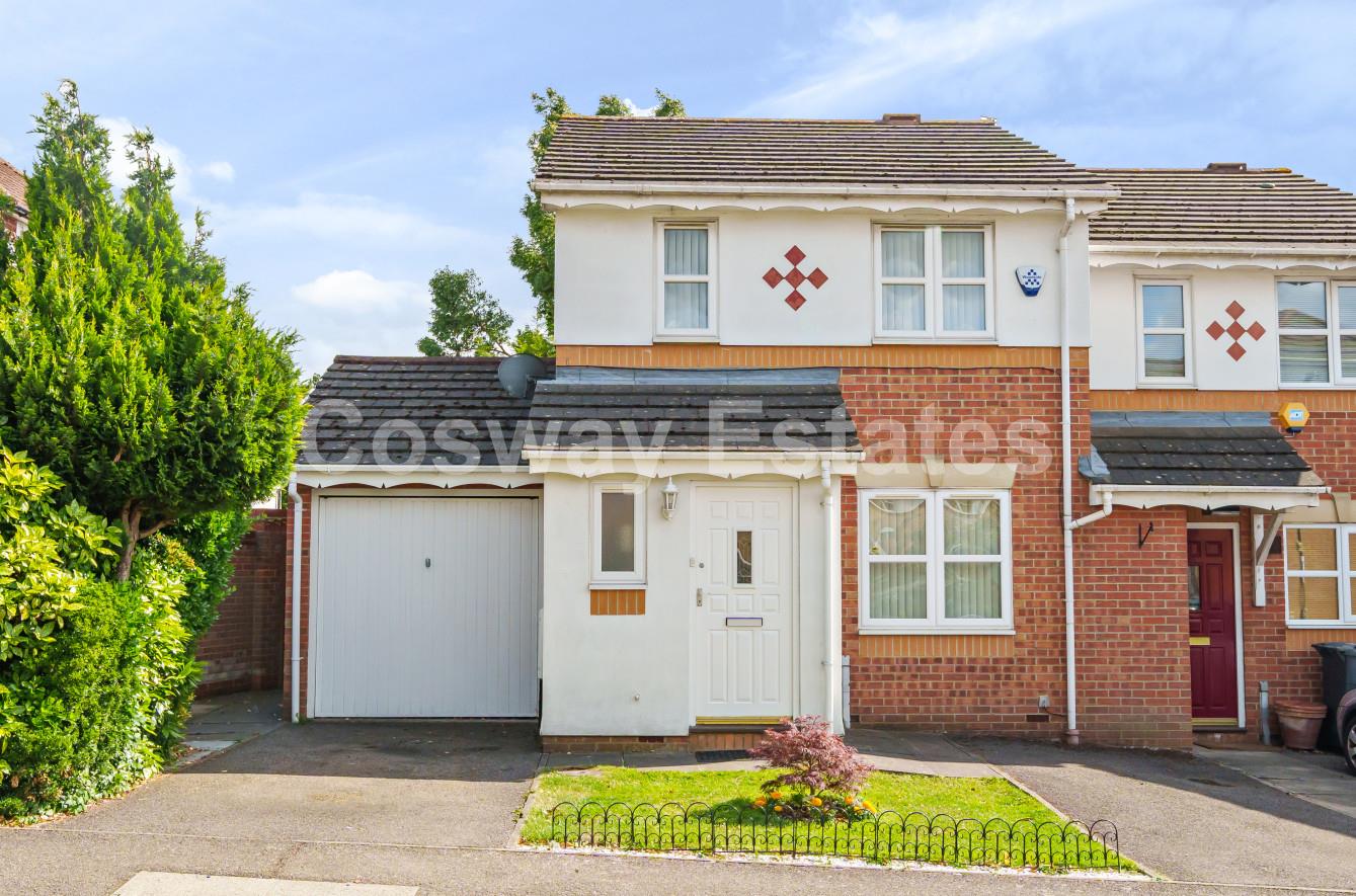 Longfield Avenue, Mill Hill